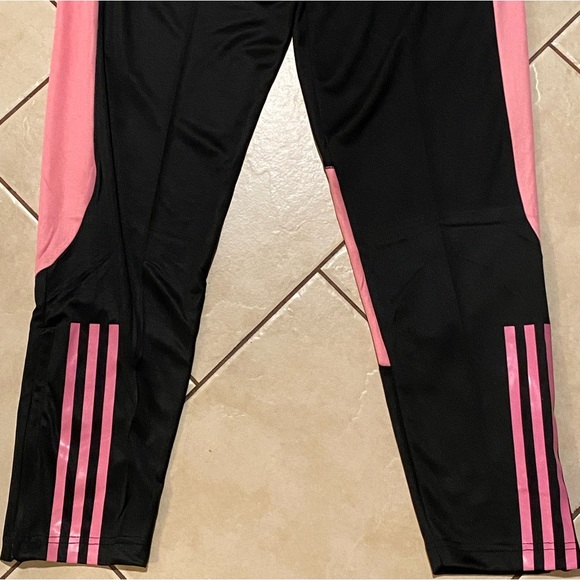 Inter Miami Leo Messi # 10 Training Pant , Unisex - Picture 6 of 6